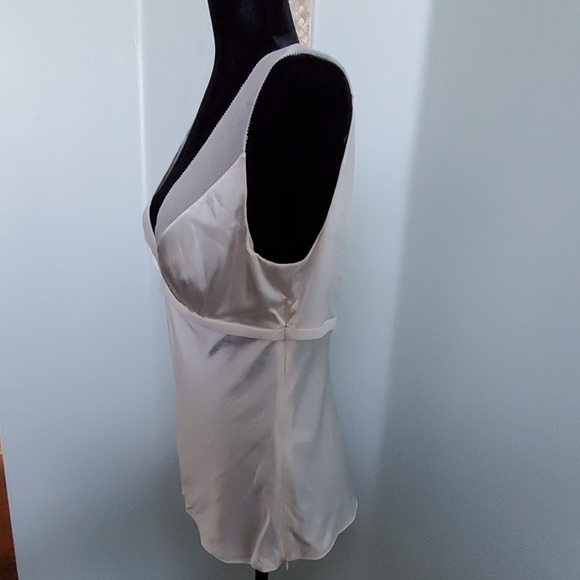 Express- NWT- Silk Sleeveless Dress Shirt Ivory- M - Picture 4 of 7